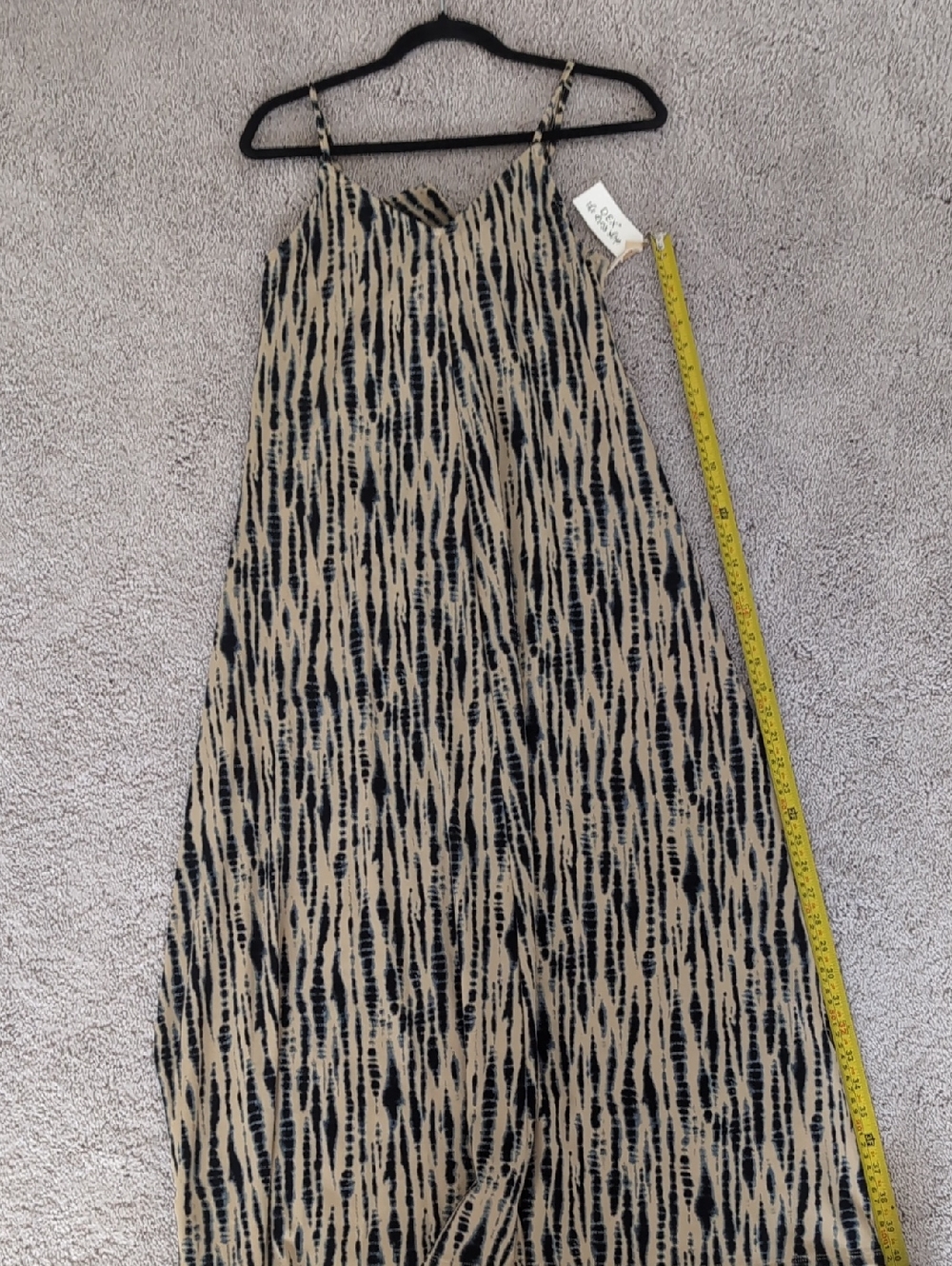 DEX Spaghetti Strap V-Neck Maxi Dress in Beige and Navy Size Medium - Picture 3 of 4